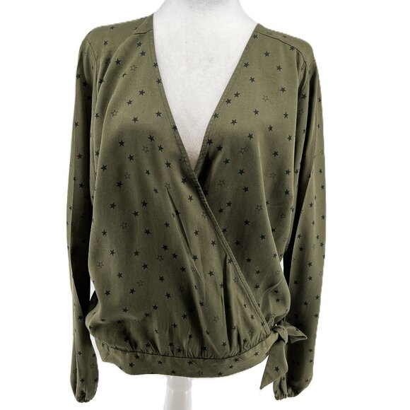🌟Eddie Bauer Tranquil Olive Wrap Top  XL  Star Print & Tie Waist - Picture 1 of 11